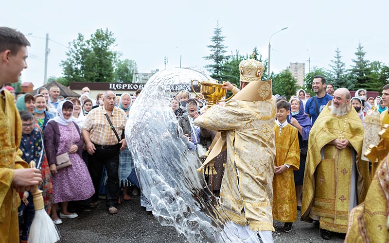 Престольный праздник собора Всех святых в Домодедово