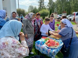 Молебен на начало учебного года в Знаменском храме села Старая Кашира