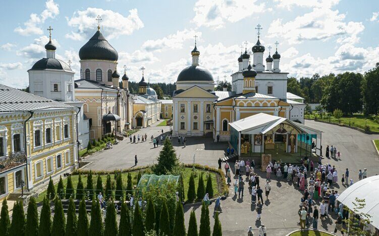 Престольный праздник Давидовой пустыни