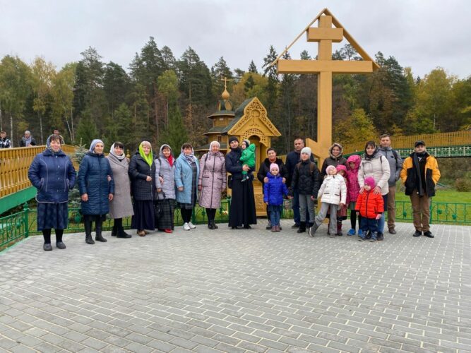 Паломническая поездка прихожан Свято-Троицкого храма посёлка Октябрьский в Дивеево