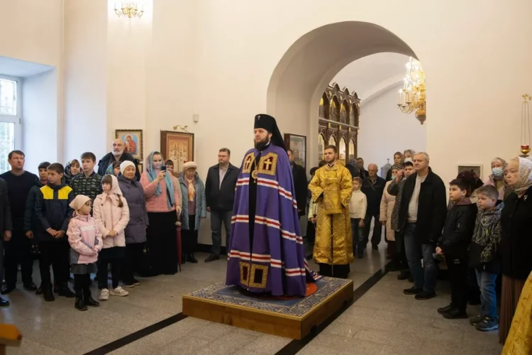 Архиерейское богослужение в Крюково