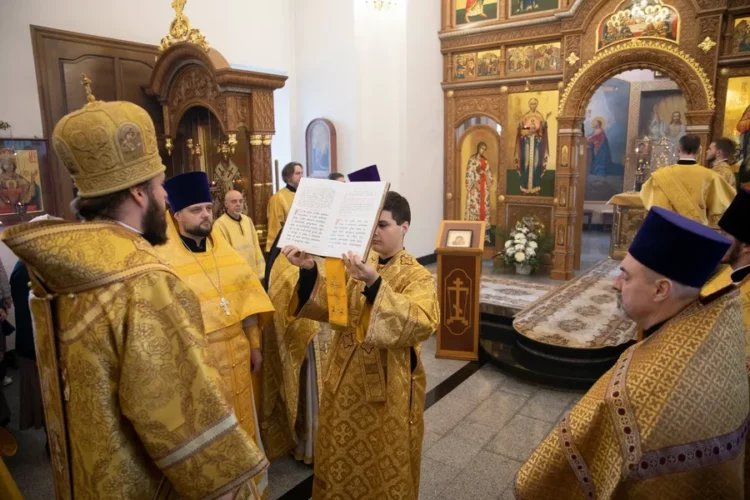 Архиерейское богослужение в Крюково