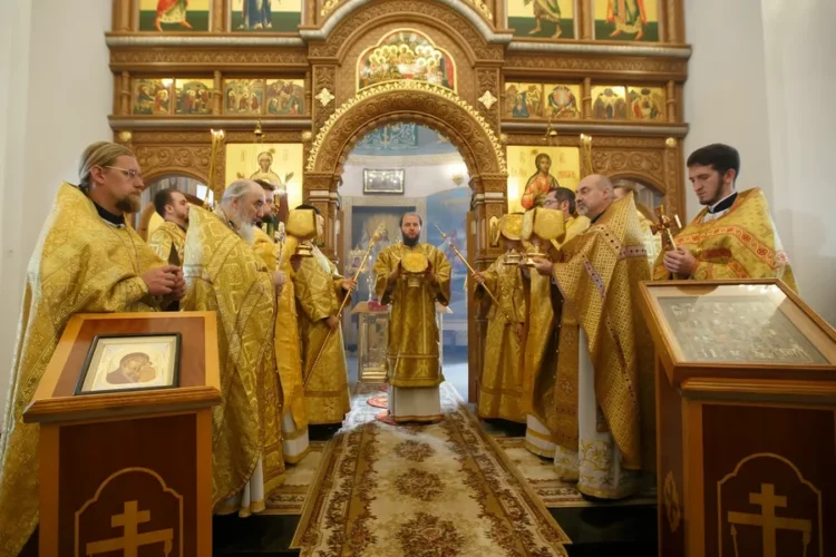 Архиерейское богослужение в Крюково