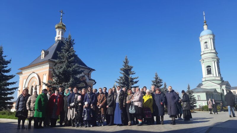 Паломническая поездка Знаменского храма села Старая Кашира к святыням Калужской земли