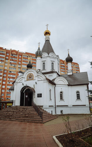 Архиерейское богослужение в храме Рождества Христова города Домодедово