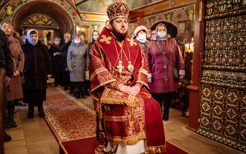 Архиерейское богослужение в Знаменском храме села Кузьминское г.о. Домодедово