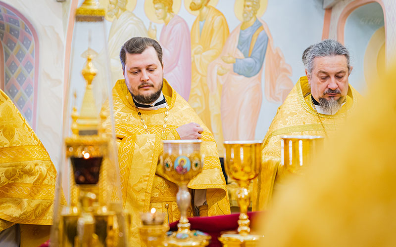 Архиерейское богослужение в Воскресенском храме города Подольска