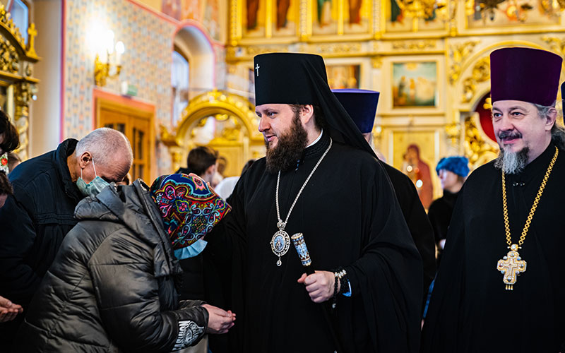 Архиерейское богослужение в Воскресенском храме города Подольска