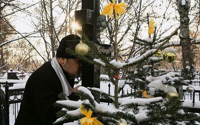 Заупокойная литургия в Успенском храме села Жилино