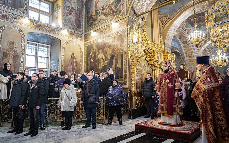 Архиерейское богослужение в Троицком кафедральном соборе Подольска