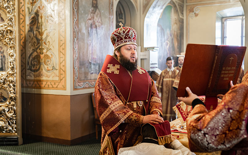 Архиерейское богослужение в Троицком кафедральном соборе Подольска