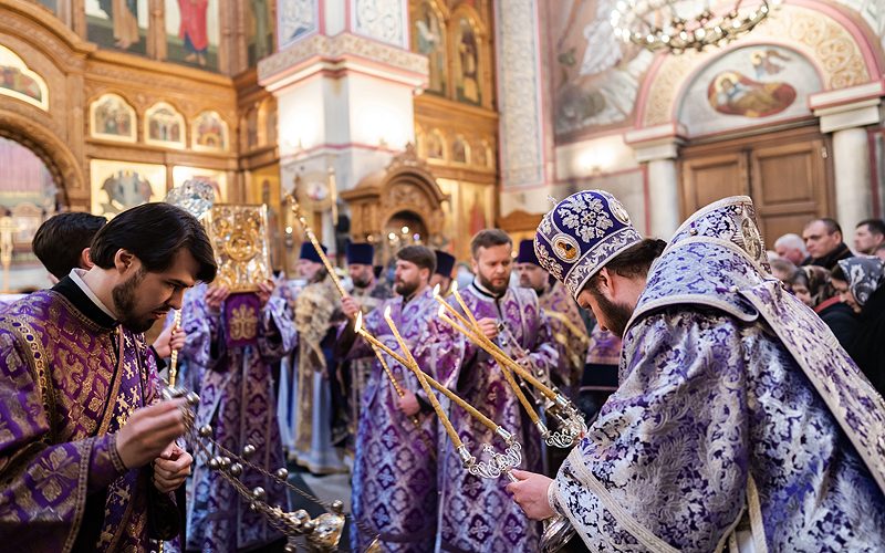 Архиерейское богослужение в Преображенском соборе города Люберцы