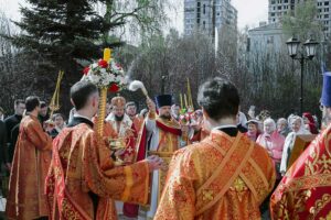 Архиерейское богослужение на Светлой седмице в Люберцах