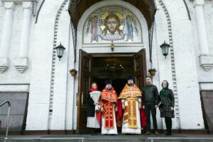 Архиерейское богослужение на Светлой седмице в Люберцах