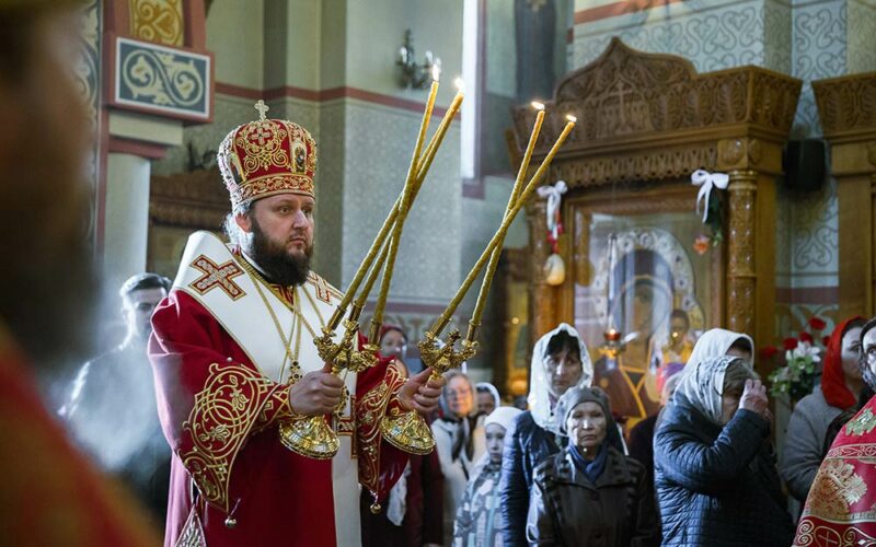 Архиерейское богослужение на Светлой седмице в Люберцах