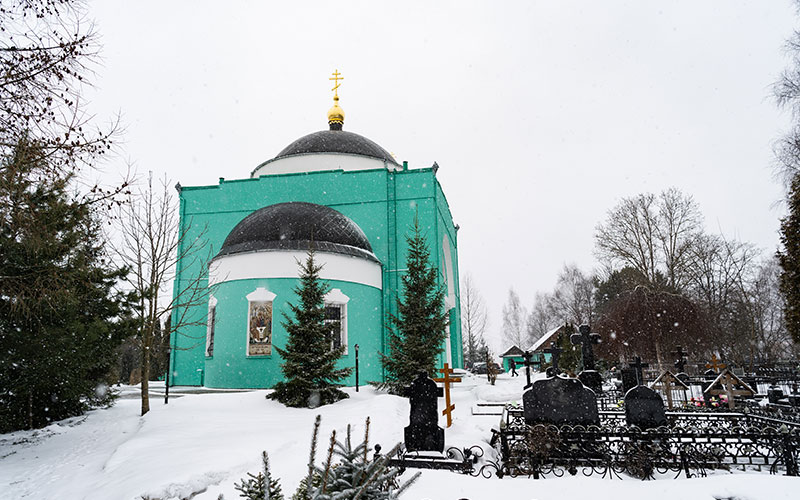 Архиерейское богослужение в Троицком храме деревни Коледино