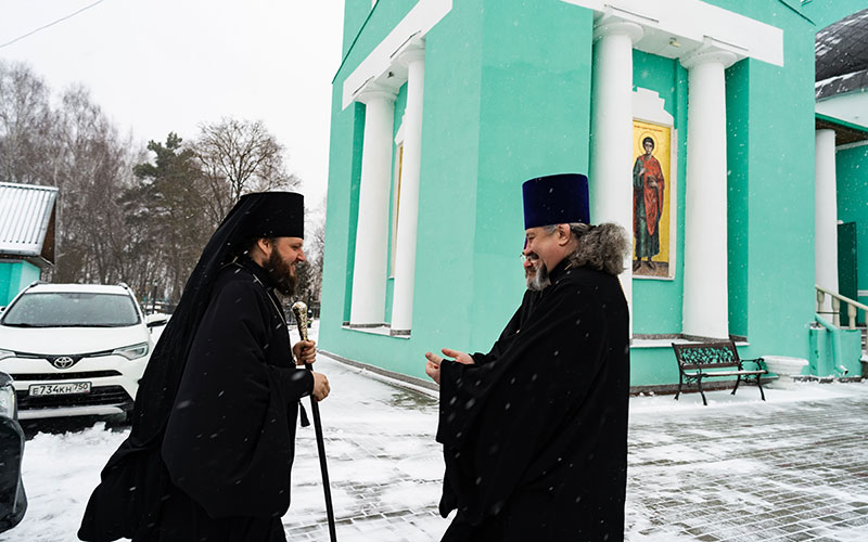 Архиерейское богослужение в Троицком храме деревни Коледино