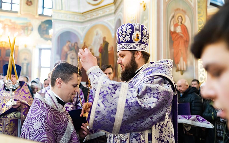 Божественная литургия в соборе Николы Белого города Серпухова