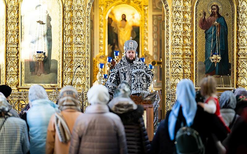 Великая Среда в Троицком кафедральном соборе Подольска