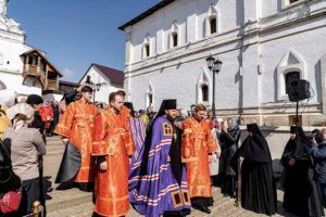 Архиерейское богослужение во Введенском Владычнем женском монастыре