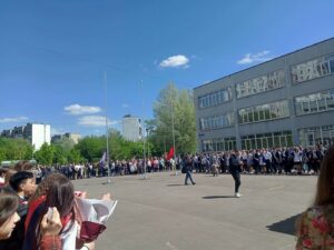 Праздник «Последний звонок» в школе № 21 и лицее № 12 города Люберцы