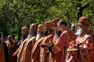 В праздник Собора новомучеников, в Бутове пострадавших, Патриарший наместник Московской митрополии возглавил Литургию на Бутовском полигоне