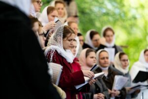 В праздник Собора новомучеников, в Бутове пострадавших, Патриарший наместник Московской митрополии возглавил Литургию на Бутовском полигоне