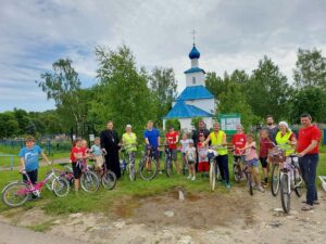 Велопаломничество по храмам Малинского благочиния