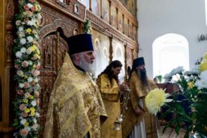 Архиерейское богослужение в день памяти преподобного Владимира Белопесоцкого в Свято-Троицком Белопесоцком женском монастыре