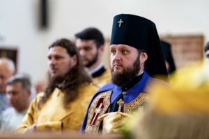 Архиерейское богослужение в день памяти преподобного Владимира Белопесоцкого в Свято-Троицком Белопесоцком женском монастыре