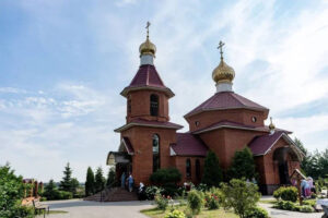 Архиерейское богослужение в Иоанно-Предтеченском храме микрорайона Востряково