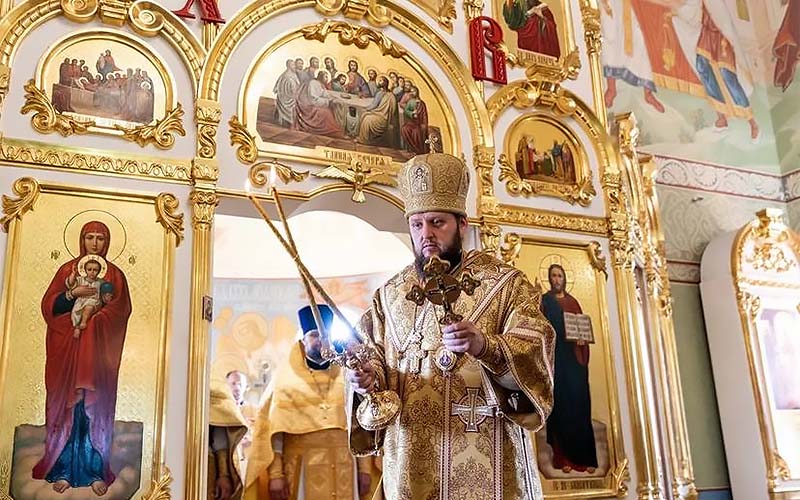 Архиерейское богослужение в Иоанно-Предтеченском храме микрорайона Востряково