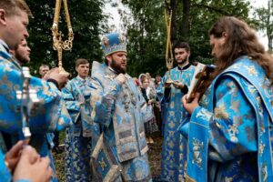 Архиерейское богослужение в Никольском храме села Бутурлино