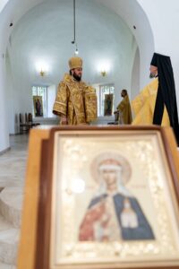 Архиерейское богослужение во Всехсвятском храме села Ивановское