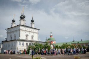 Крестный ход учащихся воскресных школ Ступинского благочиния