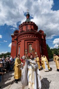 Архиерейское богослужение в Илиинском храме деревни Дыдылдино