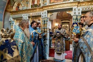 Архиерейское богослужение в Смоленском храме в Домодедово