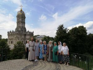 Паломничество прихожан Михаило-Архангельского храма деревни Хлевино