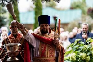 Архиерейское богослужение в храме Воскресения Словущего села Колычёво 26 09 2022