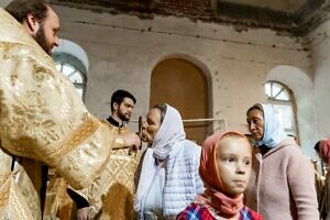 Архиерейское богослужение в Преображенском храме села Новый Быт