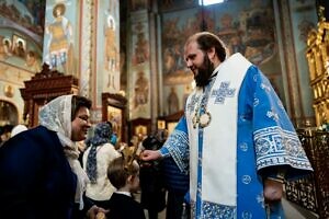 Архиерейское богослужение в соборе Всех святых в земле Российской просиявших