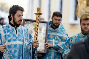 Божественная литургия в Троицком кафедральном соборе города Подольска