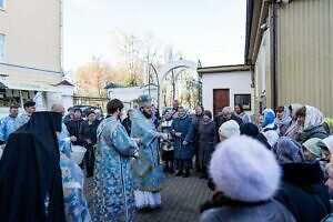 Божественная литургия в Троицком кафедральном соборе города Подольска