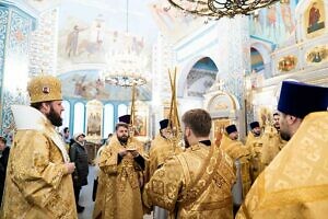 Архиерейское богослужение в Георгиевском храме города Видное