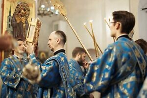 Архиерейское богослужение в храме иконы Божией Матери «Скоропослушница» в деревне Чурилково