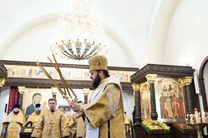 Архиерейское богослужение в Космо-Дамианском храме микрорайона Белые Столбы города Домодедово