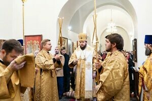 Архиерейское богослужение в Космо-Дамианском храме микрорайона Белые Столбы города Домодедово