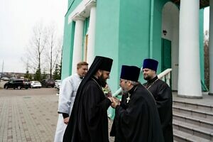 Архиерейское богослужение в Троицком храме села Коледино