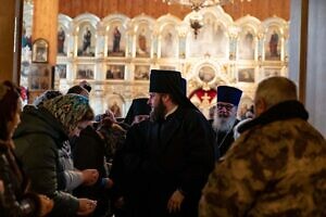 Архиерейское богослужение в Петропавловском храме посёлка Малаховка