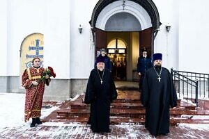 Божественная литургия в храме священномученика Сергия города Климовск